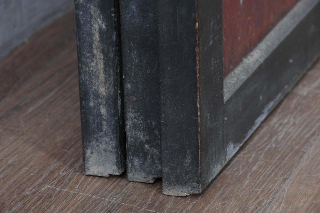 アンティーク建具　明治から大正期　すすけた風合いが魅力の格子帯戸3枚セット　(R-087458)