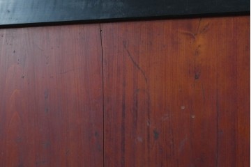 アンティーク建具　明治期　味わい深い木肌と黒框のコントラストが印象的な板戸4枚セット　(R-087459)