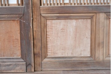 アンティーク建具　昭和初期　裏障子付き　すっきりとした細身の桟が美しい幅狭格子戸4枚セット　(R-087461)