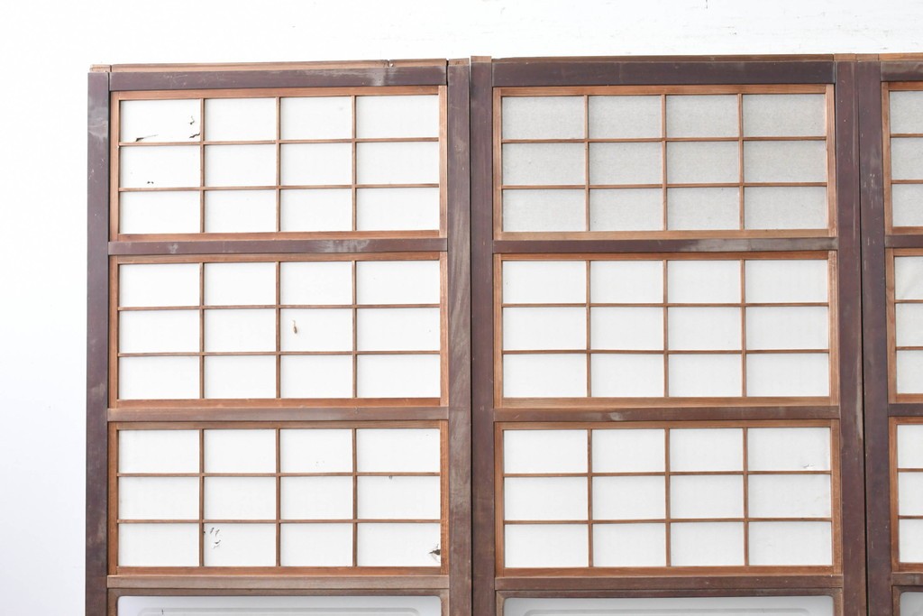 アンティーク建具　昭和初期　裏障子付き　すっきりとした細身の桟が美しい幅狭格子戸4枚セット　(R-087461)