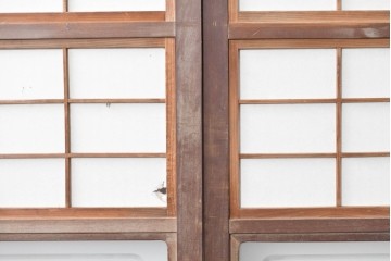 アンティーク建具　昭和初期　裏障子付き　すっきりとした細身の桟が美しい幅狭格子戸4枚セット　(R-087461)