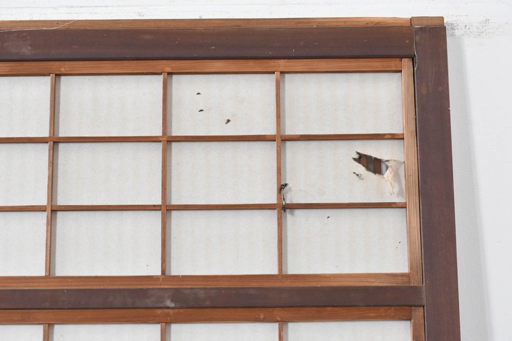 アンティーク建具　昭和初期　裏障子付き　すっきりとした細身の桟が美しい幅狭格子戸4枚セット　(R-087461)