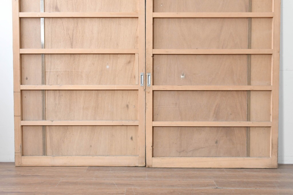 ヴィンテージ建具　昭和後期　インダストリアルな空間づくりにおすすめのブリキ板引き戸2枚セット　(R-087462)