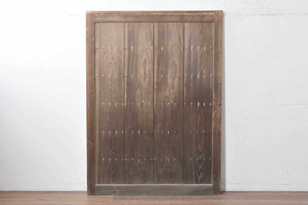 アンティーク建具　大正から昭和初期　杉材　木味の良さが引き立つ蔵戸1枚　(R-087463)