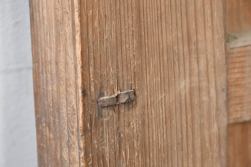 アンティーク建具　大正から昭和初期　杉材　木味の良さが引き立つ蔵戸1枚　(R-087463)