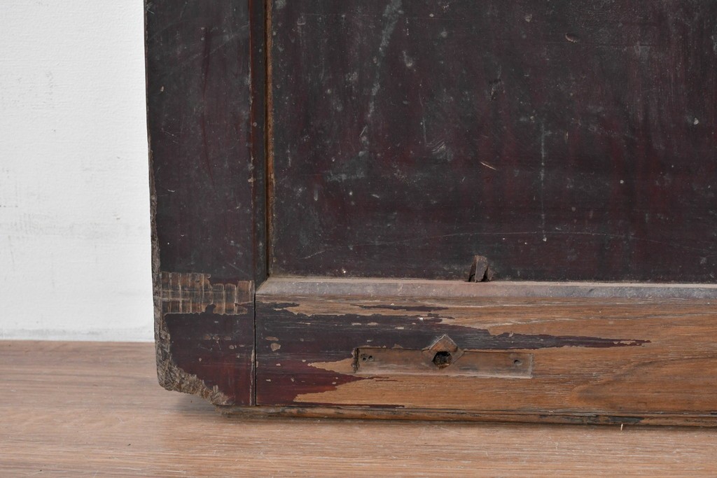 アンティーク建具　明治から大正期　栗材の力強い表情と格子意匠が美しい蔵戸1枚　(R-087464)