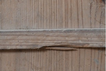 アンティーク建具　明治から大正期　時を重ねた木味が魅力の格子蔵戸1枚　(R-087465)