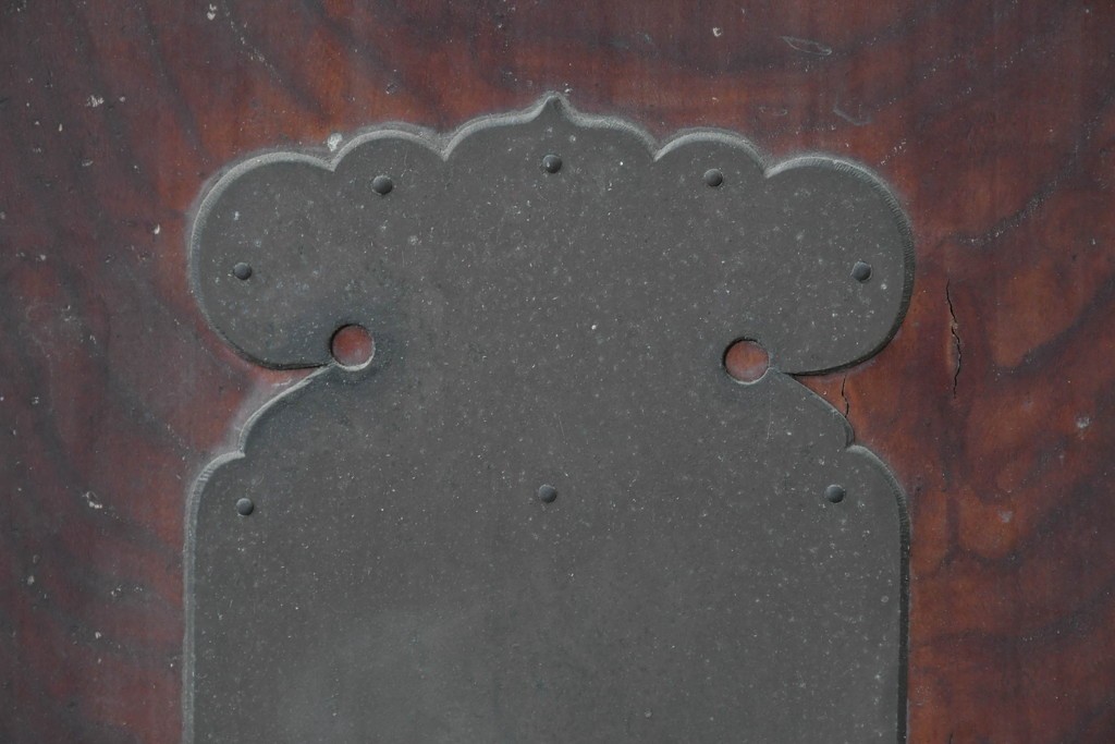 アンティーク建具　明治から大正期　狐格子が目を引く蔵戸1枚　(R-087466)