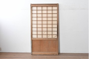 アンティーク建具　明治から大正期　素朴な格子が味わい深い障子蔵戸1枚　(R-087467)