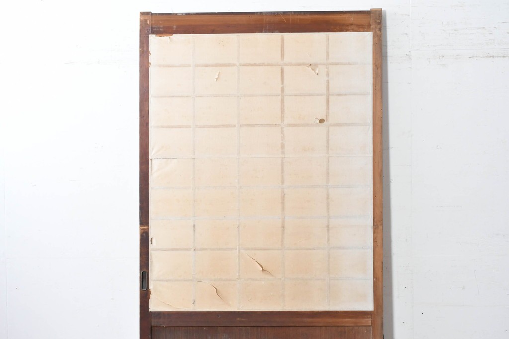 アンティーク建具　明治から大正期　素朴な格子が味わい深い障子蔵戸1枚　(R-087467)