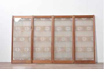 ヴィンテージ建具　昭和中期　両面ガラス　幾何学模様が洗練された雰囲気を添える書院戸4枚セット　(R-087468)