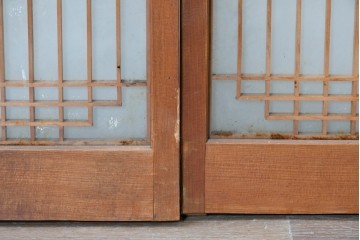 ヴィンテージ建具　昭和中期　両面ガラス　幾何学模様が洗練された雰囲気を添える書院戸4枚セット　(R-087468)