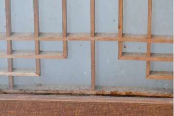 ヴィンテージ建具　昭和中期　両面ガラス　幾何学模様が洗練された雰囲気を添える書院戸4枚セット　(R-087468)