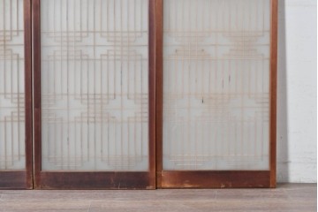 ヴィンテージ建具　昭和中期　両面ガラス　幾何学模様が洗練された雰囲気を添える書院戸4枚セット　(R-087468)