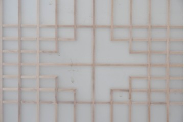 ヴィンテージ建具　昭和中期　両面ガラス　幾何学模様が洗練された雰囲気を添える書院戸4枚セット　(R-087468)