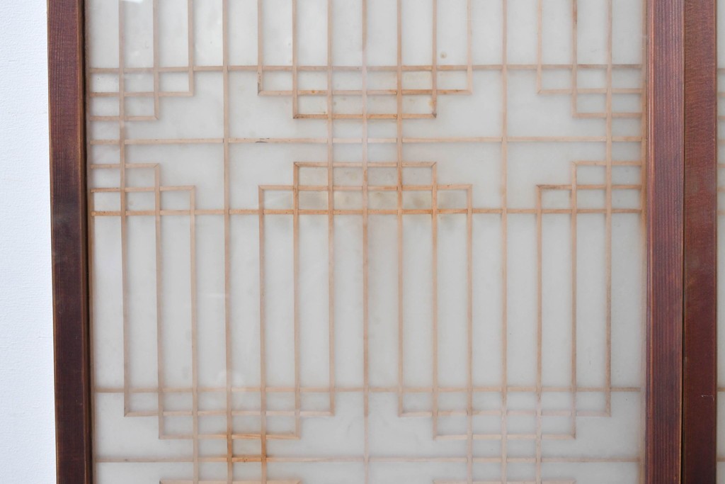 ヴィンテージ建具　昭和中期　両面ガラス　幾何学模様が洗練された雰囲気を添える書院戸4枚セット　(R-087468)