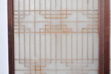 ヴィンテージ建具　昭和中期　両面ガラス　幾何学模様が洗練された雰囲気を添える書院戸4枚セット　(R-087468)