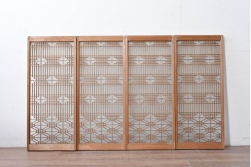 ヴィンテージ建具　昭和中期　片面ガラス　多彩な組子模様が目を引く書院戸4枚セット　(R-087469)