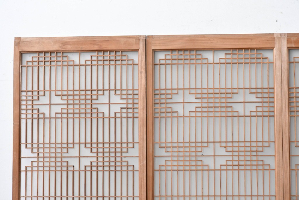 ヴィンテージ建具　昭和中期　片面ガラス　多彩な組子模様が目を引く書院戸4枚セット　(R-087469)