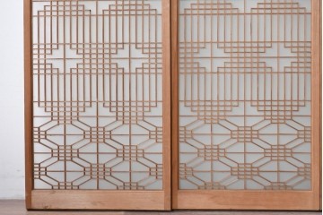 ヴィンテージ建具　昭和中期　片面ガラス　多彩な組子模様が目を引く書院戸4枚セット　(R-087469)