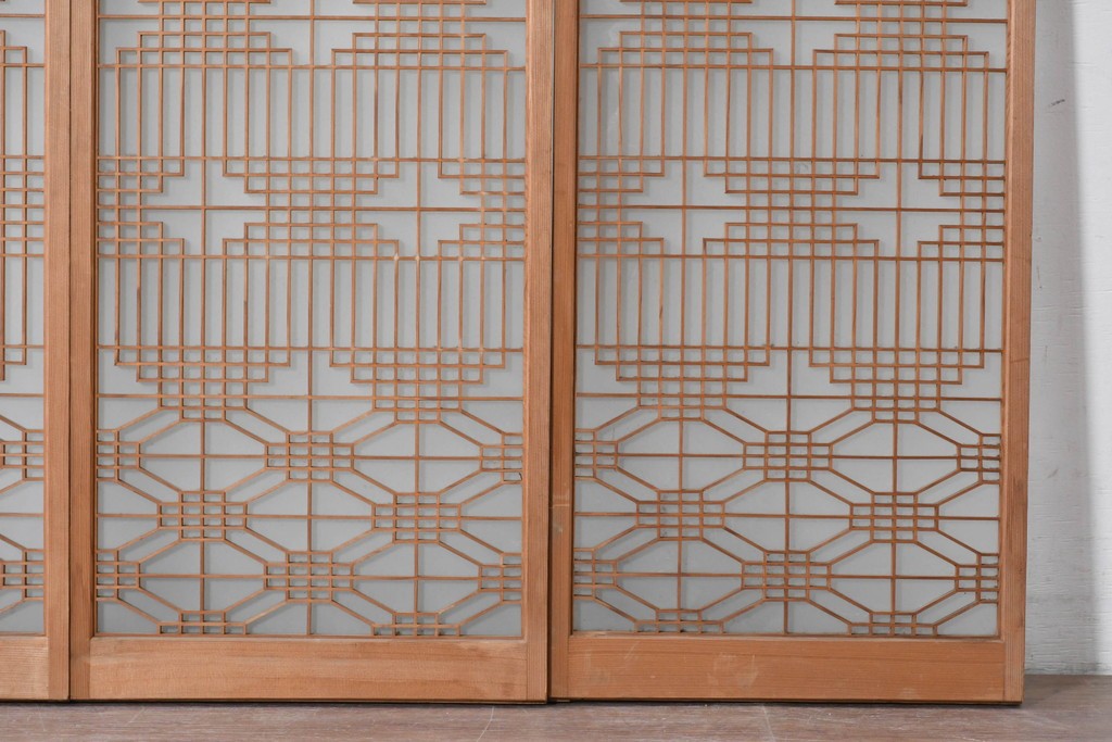 ヴィンテージ建具　昭和中期　片面ガラス　多彩な組子模様が目を引く書院戸4枚セット　(R-087469)
