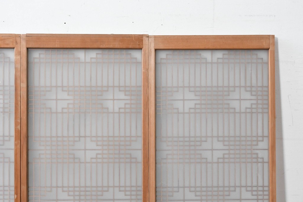 ヴィンテージ建具　昭和中期　片面ガラス　多彩な組子模様が目を引く書院戸4枚セット　(R-087469)