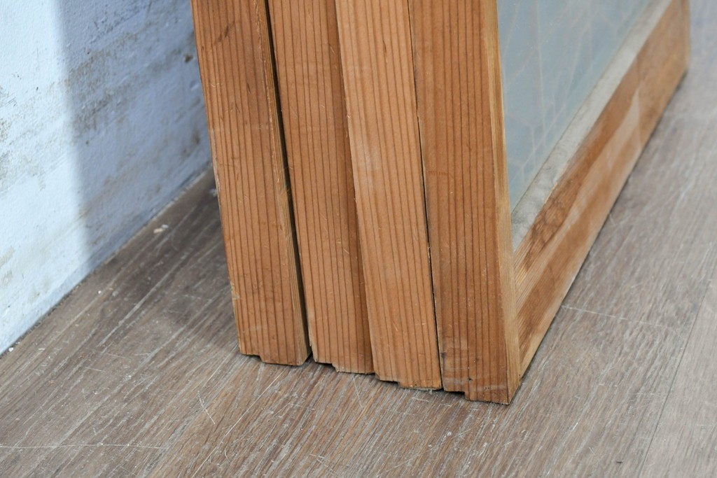 ヴィンテージ建具　昭和中期　片面ガラス　多彩な組子模様が目を引く書院戸4枚セット　(R-087469)