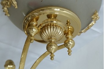 中古　YAMAGIWA(ヤマギワ)取り扱い　ゴールドフレームがクラシカルなボウル型シェードのウォールライト　(R-087473)