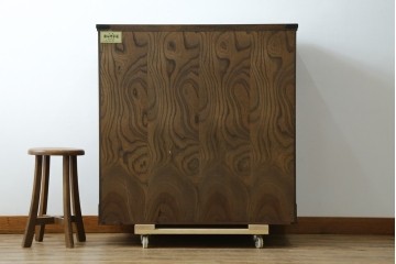 中古　美品　岩谷堂箪笥　桜木作(桜木家具店)　欅(ケヤキ)材　本漆塗り　チェスト90　重厚な南部鉄器金具の衣装箪笥　(R-087476)