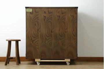 中古　美品　岩谷堂箪笥　桜木作(桜木家具店)　欅(ケヤキ)材　本漆塗り　チェスト90　重厚な南部鉄器金具の衣装箪笥　(R-087476)