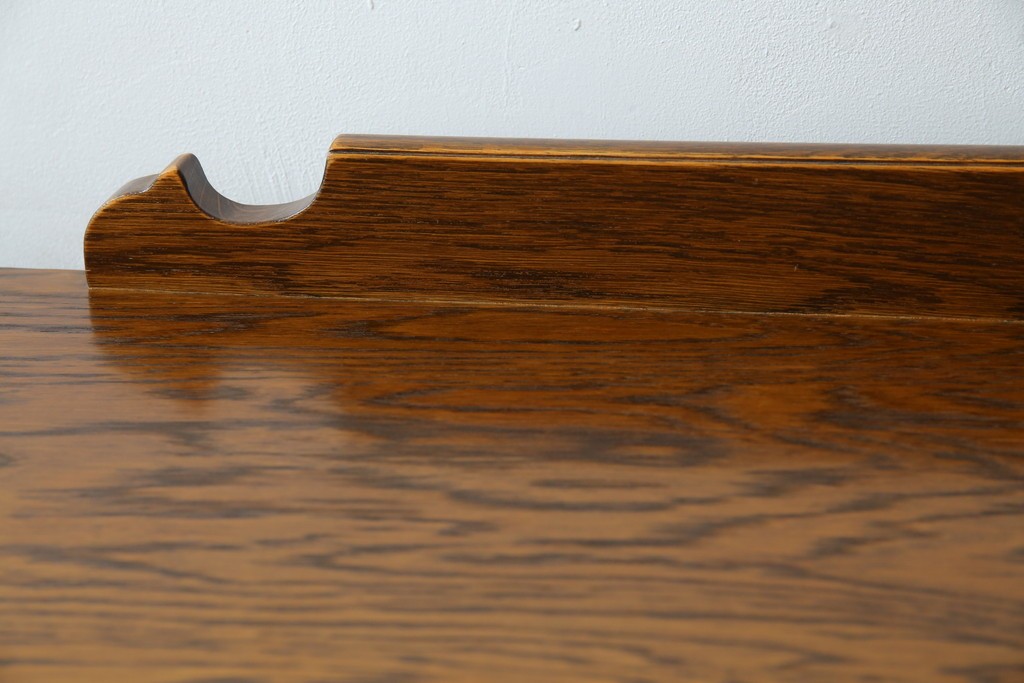 中古　美品　三越家具(現カントリーハウス)　Brugge(ブルージュ)　素材の美しさが引き立つステンドグラス入りのサイドボード　(R-087478)