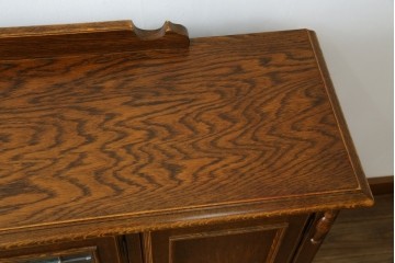 中古　美品　三越家具(現カントリーハウス)　Brugge(ブルージュ)　素材の美しさが引き立つステンドグラス入りのサイドボード　(R-087478)