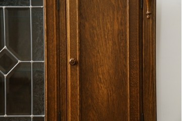 中古　美品　三越家具(現カントリーハウス)　Brugge(ブルージュ)　素材の美しさが引き立つステンドグラス入りのサイドボード　(R-087478)