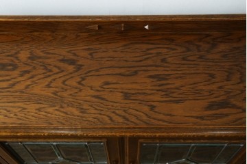 中古　美品　三越家具　COUNTRY HOUSE(カントリーハウス)　Brugge(ブルージュ)　素材の美しさが引き立つステンドグラス入りのサイドボード　(R-087478)