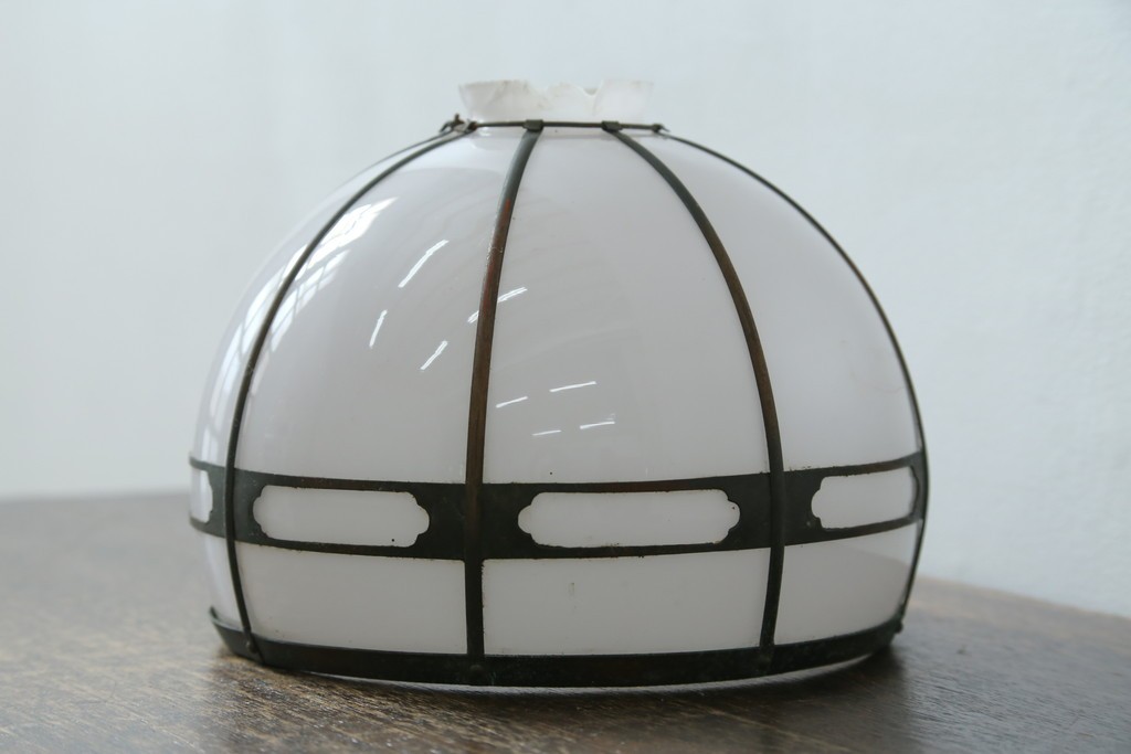 《引っ掛けシーリング式ペンダントライト加工費込み》　和製アンティーク　大正ロマン　ふっくらとしたドーム型の真鍮飾り付きペンダントライト　※傷み有り　(R-087480)