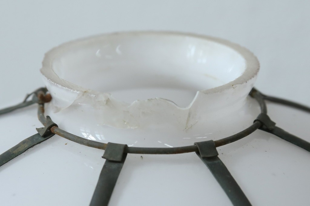 《引っ掛けシーリング式ペンダントライト加工費込み》　和製アンティーク　大正ロマン　ふっくらとしたドーム型の真鍮飾り付きペンダントライト　※傷み有り　(R-087480)