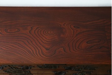 中古　美品　菊幸　岩谷堂箪笥　欅(ケヤキ)材　力強い杢目が目を惹く漆塗りのローボード　(R-087482)