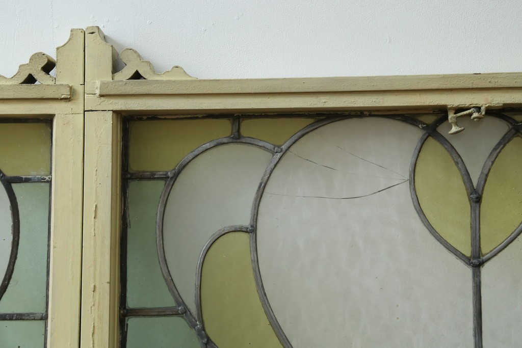 アンティーク建具　希少!!　大正ロマンの趣漂う洋館のステンドグラス入り窓　(R-087483)