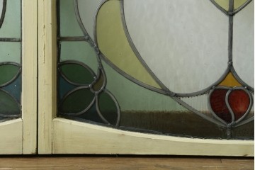 アンティーク建具　希少!!　大正ロマンの趣漂う洋館のステンドグラス入り窓　(R-087483)
