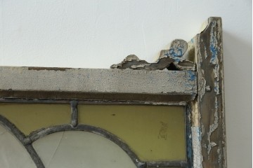 アンティーク建具　希少!!　大正ロマンの趣漂う洋館のステンドグラス入り窓　(R-087483)