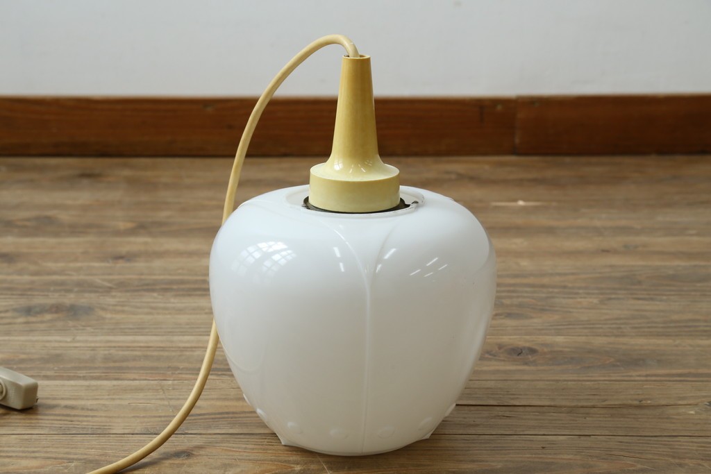 和製ヴィンテージ　昭和レトロ　ナショナル(National、松下電工)　レトロポップなペンダントライト　(R-087484)