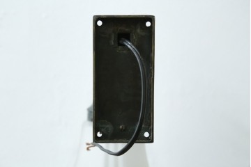 和製アンティーク　ほんのり透ける乳白色ガラスシェードのウォールライト　(R-087487)