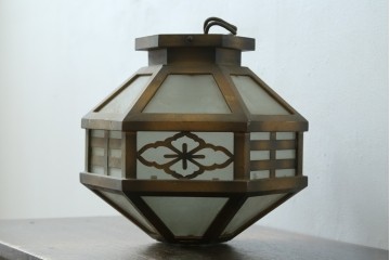 和製アンティーク　花菱文様をあしらった六角形のシーリングライト　(R-087489)