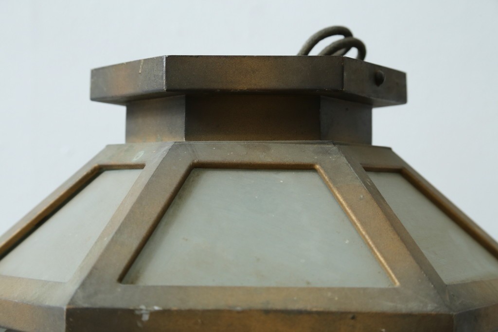 和製アンティーク　花菱文様をあしらった六角形のシーリングライト　(R-087489)