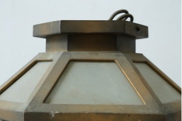 和製アンティーク　花菱文様をあしらった六角形のシーリングライト　(R-087489)