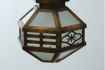 和製アンティーク　花菱文様をあしらった六角形のシーリングライト　(R-087489)