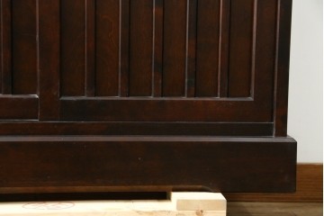 中古　希少な廃番品　北海道民芸家具　格子意匠が印象的な本棚　(R-087491)