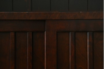 中古　希少な廃番品　北海道民芸家具　格子意匠が印象的な本棚　(R-087491)