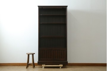 中古　希少な廃番品　北海道民芸家具　格子意匠が印象的な本棚　(R-087491)