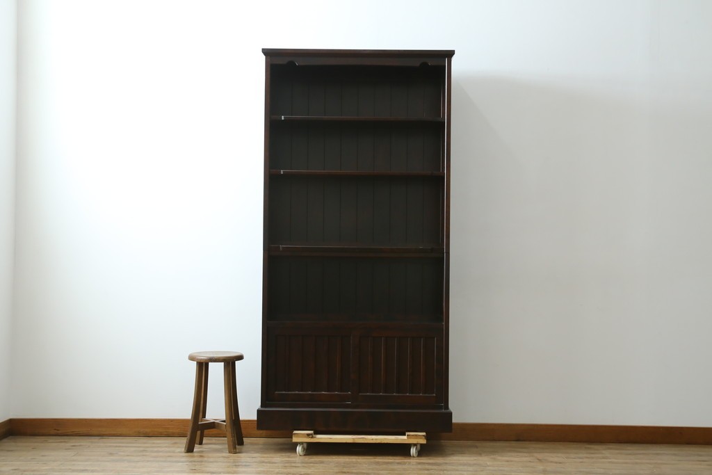 中古　希少な廃番品　北海道民芸家具　格子意匠が印象的な本棚　(R-087492)